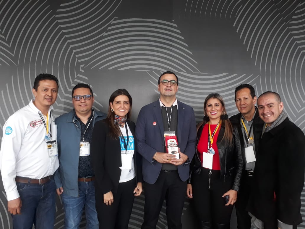 Claudia Pico Quintero, Directora de Gobierno Digital del MinTic; Jehudi Castro Sierra, Viceministro de Economía Digital; Óscar Motta, líder Tic de Neiva; Jhon Cabrera Vio, Universidad del Rosario; entre otros.